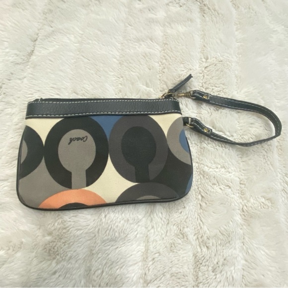 Coach Multicolor Circle Pattern Signature Wristlet - Picture 8 of 16